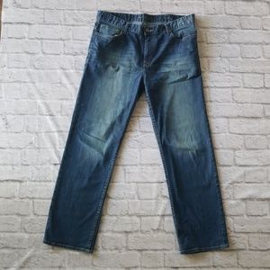 Calvin Klein Jeans - Straight Cut